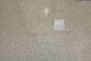 epoxy-floor-9-819x1024 epoxy-floor-9-819x1024